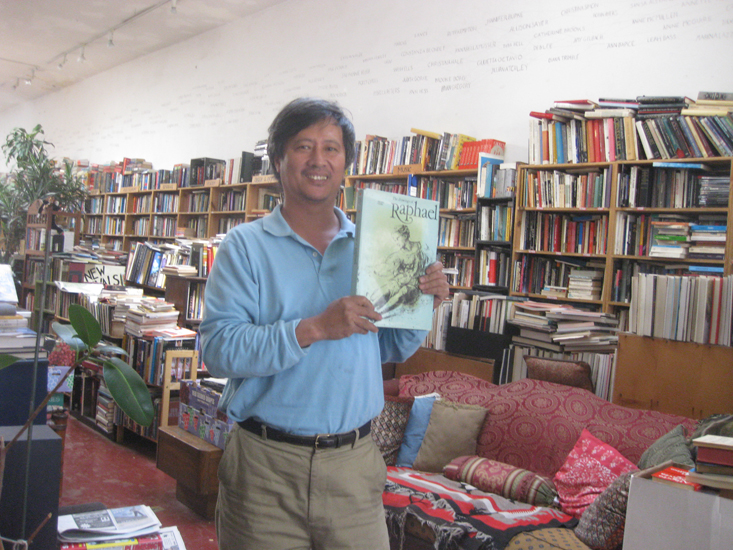 joe hou's father bookstore